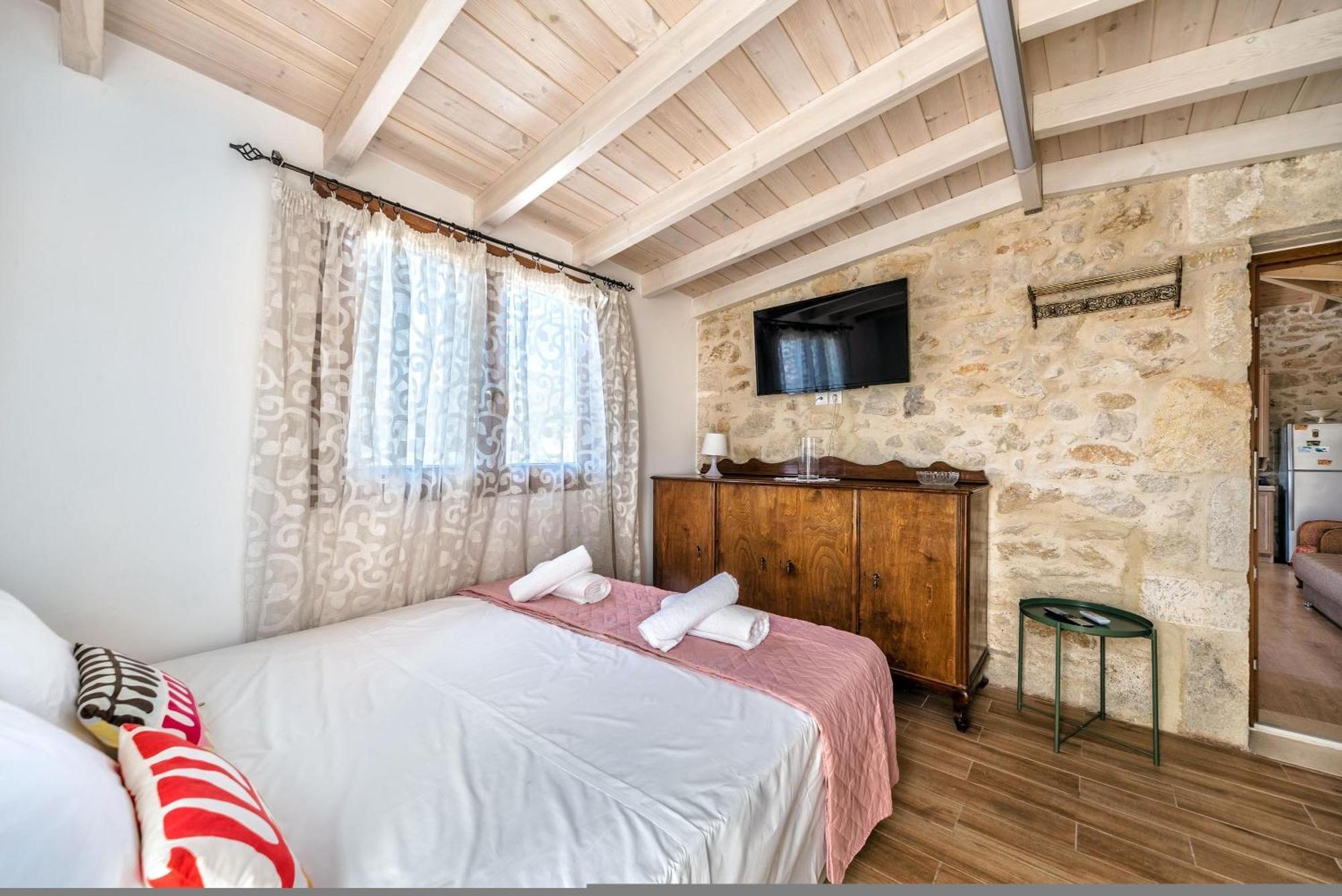 Guest House Aphrodite Kato Archanes Bagian luar foto
