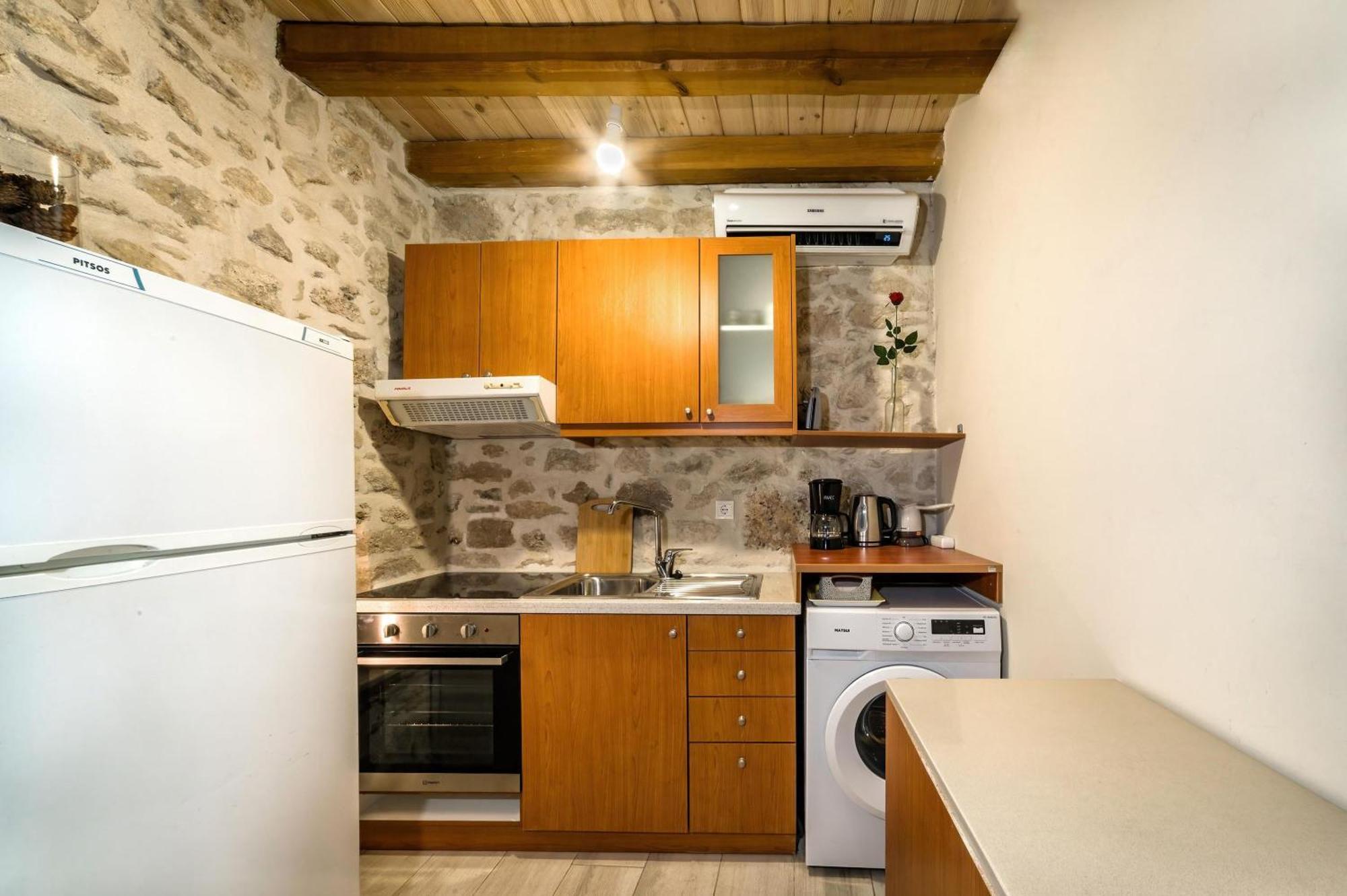 Guest House Aphrodite Kato Archanes Bagian luar foto