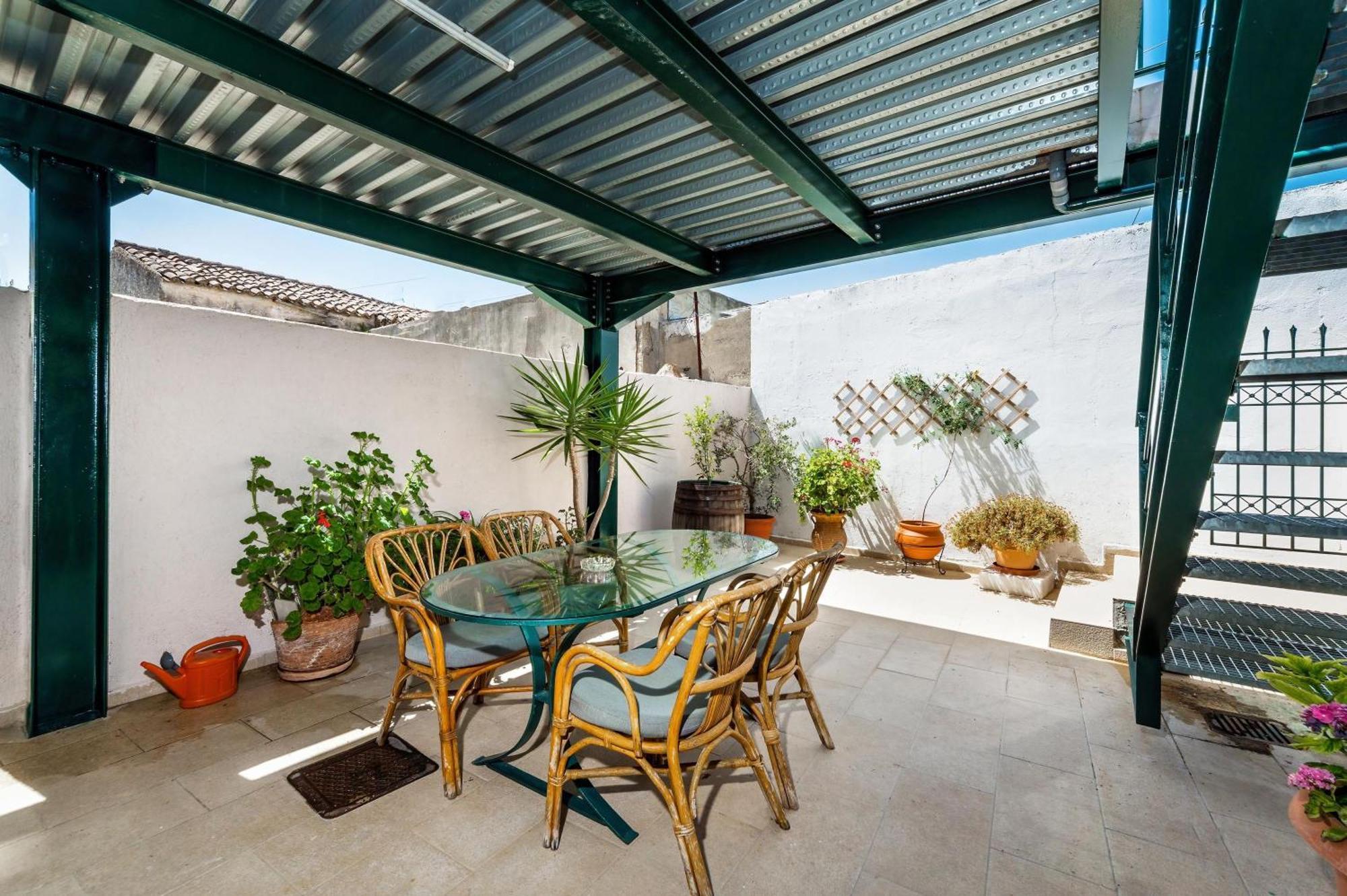 Guest House Aphrodite Kato Archanes Bagian luar foto