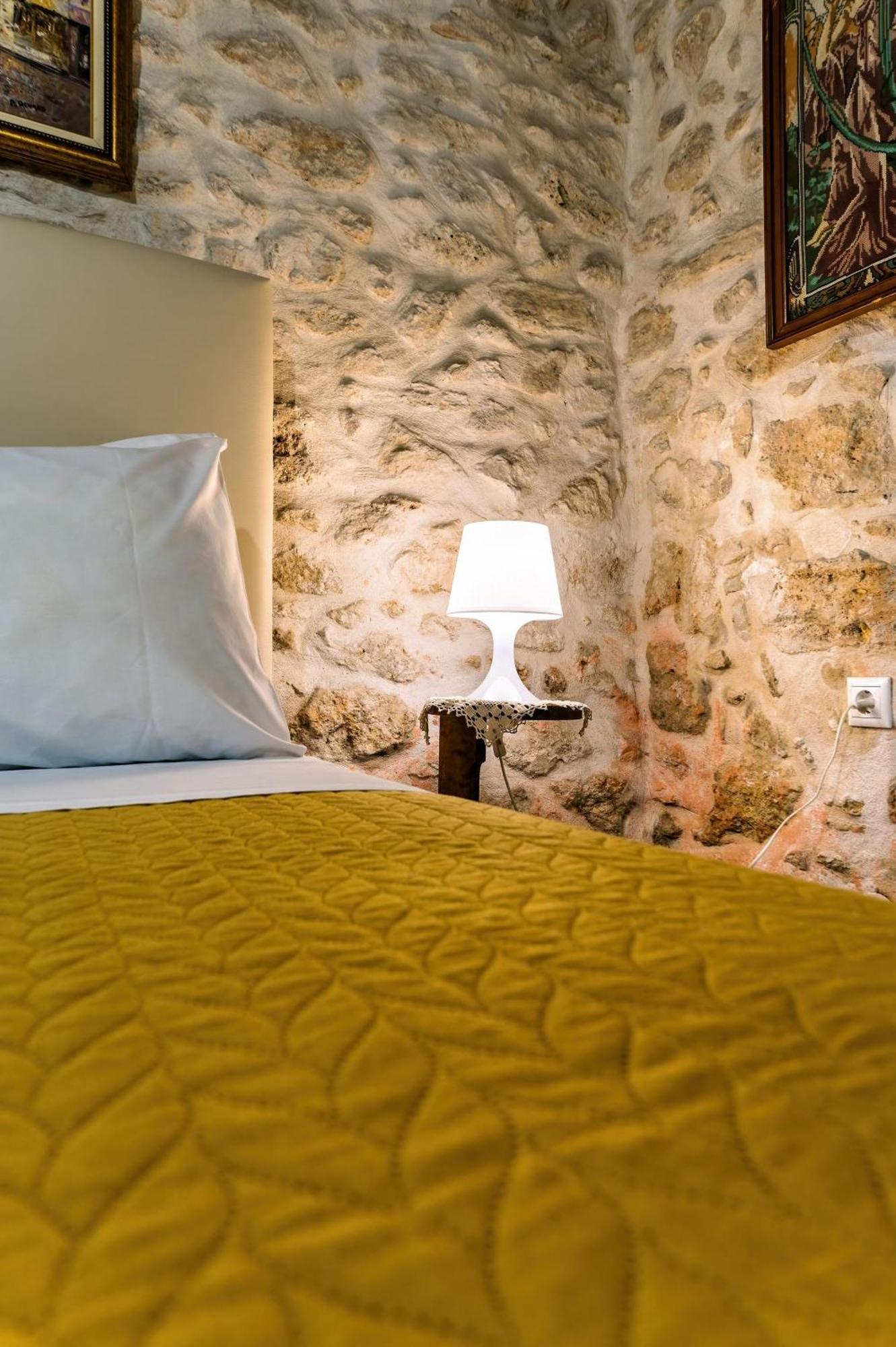 Guest House Aphrodite Kato Archanes Bagian luar foto